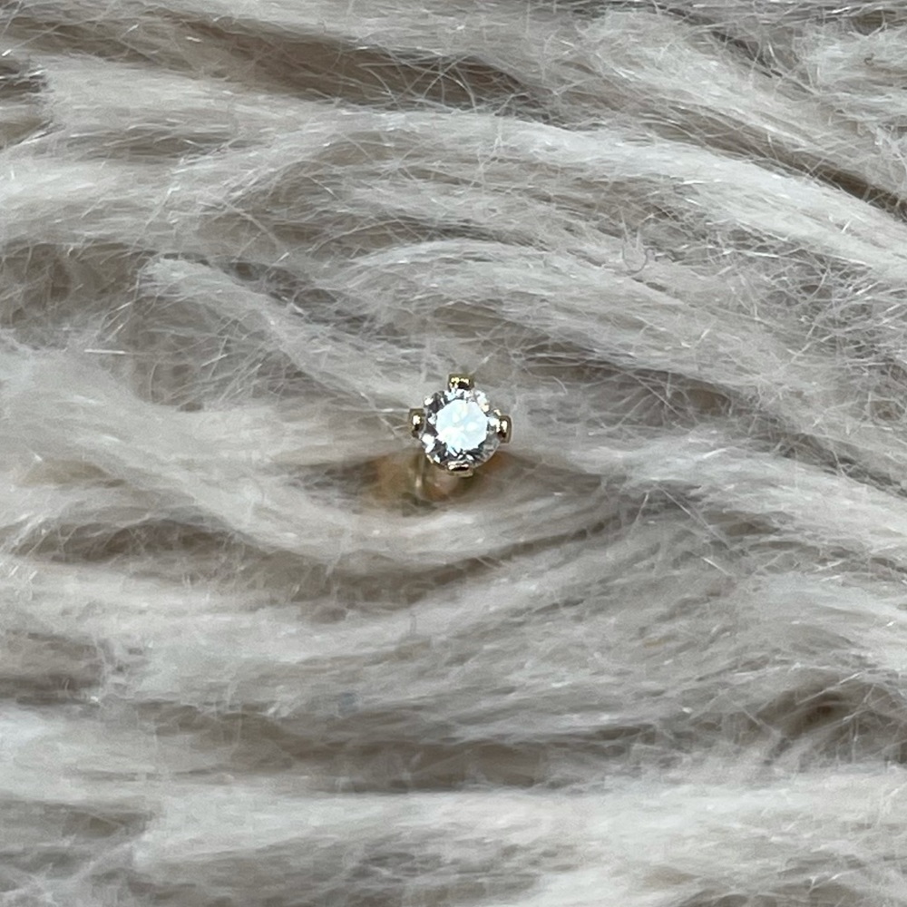 Adina’s Tiny Diamond Threader